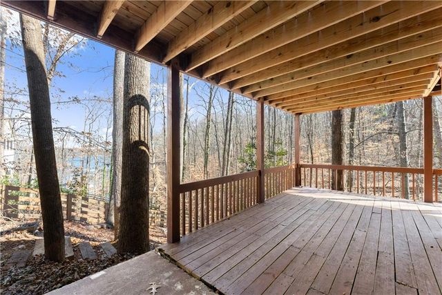 6800 Thunder Trail, Gainesville, GA 30506