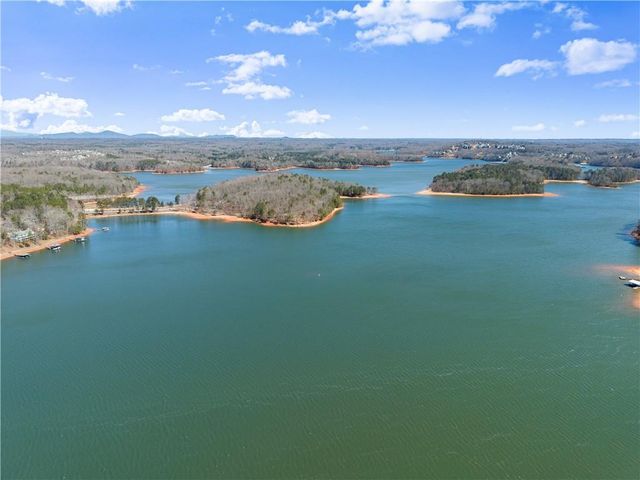 6800 Thunder Trail, Gainesville, GA 30506