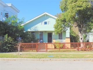 3420 Avenue R Avenue, Galveston, TX 77550