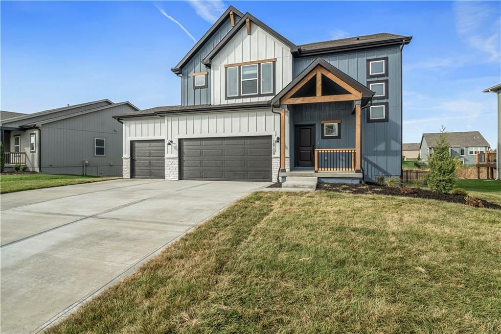 18040 W 166th Street, Olathe, KS 66062