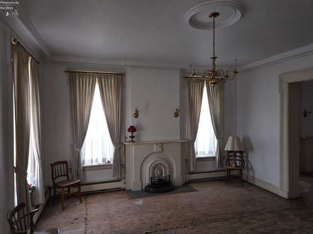 2312 Hayes Avenue, Sandusky, OH 44870