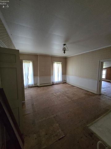 2312 Hayes Avenue, Sandusky, OH 44870