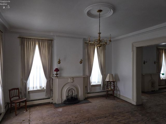 2312 Hayes Avenue, Sandusky, OH 44870