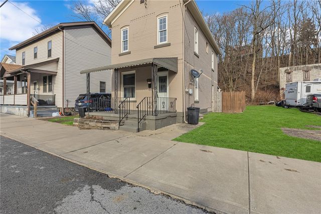 833 11th Ave, New Brighton, PA 15066