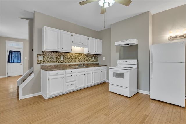 833 11th Ave, New Brighton, PA 15066