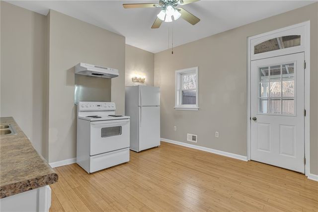 833 11th Ave, New Brighton, PA 15066