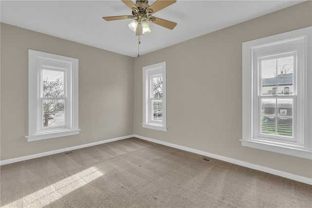 833 11th Ave, New Brighton, PA 15066