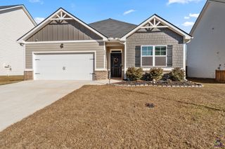 134 Farmers Way, Perry, GA 31069