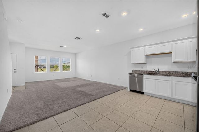 381 GRAND PINE LANE, St Cloud, FL 34771