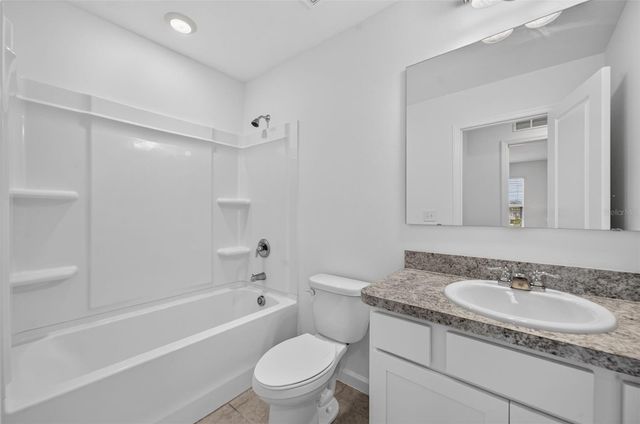 381 GRAND PINE LANE, St Cloud, FL 34771