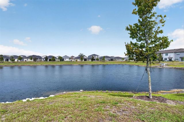 381 GRAND PINE LANE, St Cloud, FL 34771