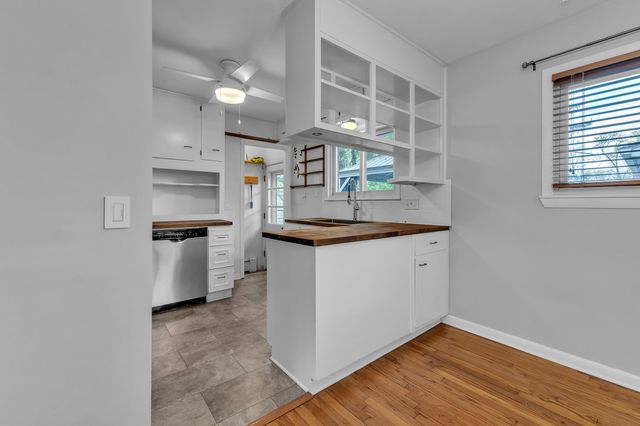 260 Mason Avenue, Ann Arbor, MI 48103