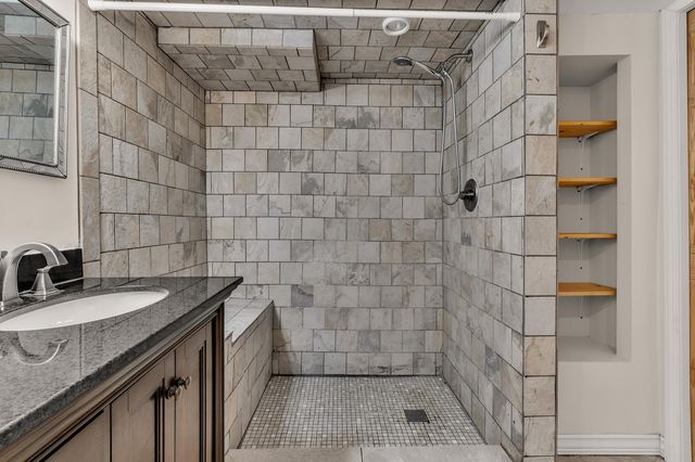 260 Mason Avenue, Ann Arbor, MI 48103