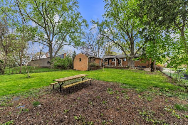 260 Mason Avenue, Ann Arbor, MI 48103