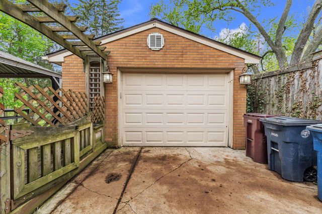 260 Mason Avenue, Ann Arbor, MI 48103