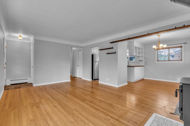 260 Mason Avenue, Ann Arbor, MI 48103