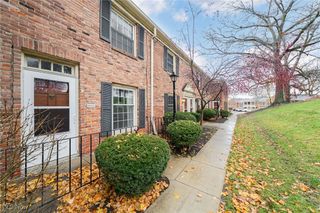 1242 Culpepper Drive, Akron, OH 44313