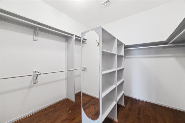 16703 Chestnut Meadow Court, Sugar Land, TX 77479