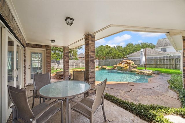 16703 Chestnut Meadow Court, Sugar Land, TX 77479