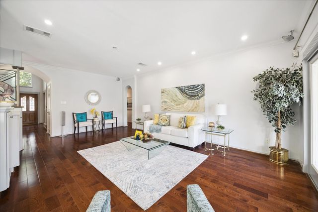 16703 Chestnut Meadow Court, Sugar Land, TX 77479