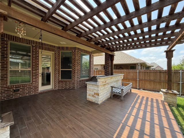 2707 Point Vista Drive, Lewisville, TX 75067