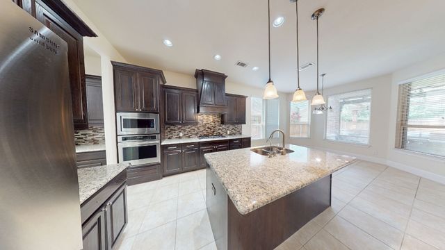 2707 Point Vista Drive, Lewisville, TX 75067