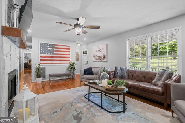 21 Timberwood Drive, SE, Silver Creek, GA 30173