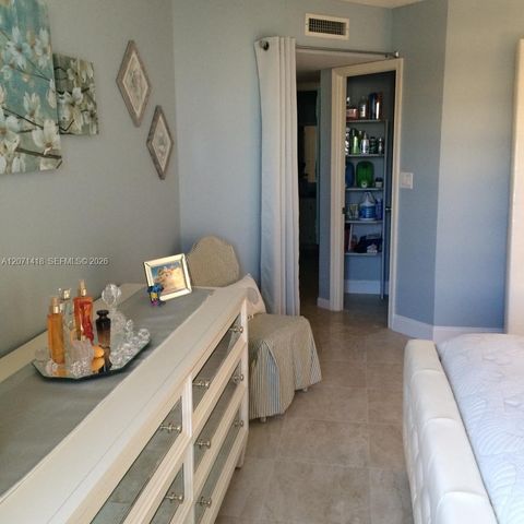 1340 S Ocean Boulevard 1003, Pompano Beach, FL 33062