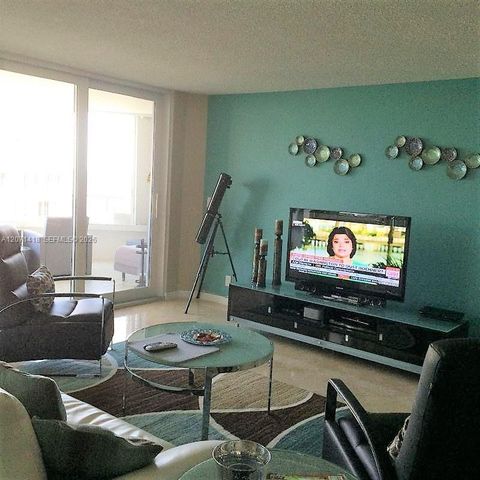 1340 S Ocean Boulevard 1003, Pompano Beach, FL 33062