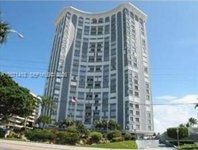 1340 S Ocean Boulevard 1003, Pompano Beach, FL 33062