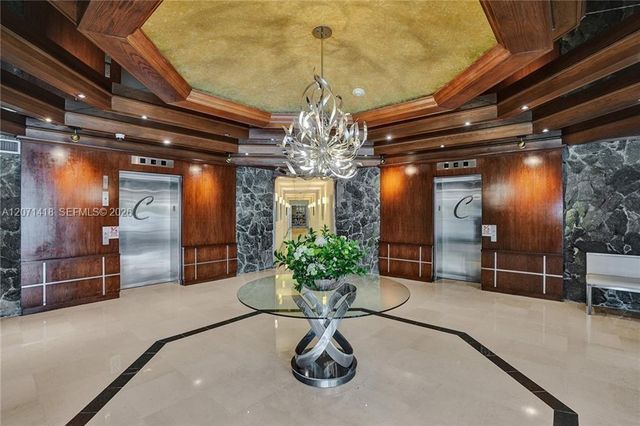 1340 S Ocean Boulevard 1003, Pompano Beach, FL 33062