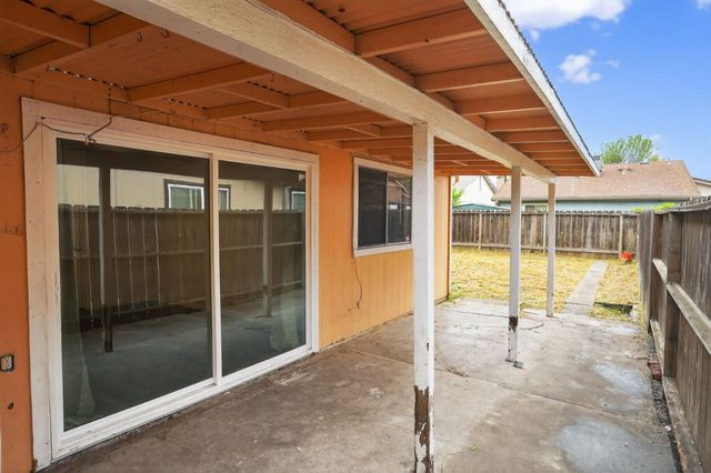 2524 Pemberton Court, Stockton, CA 95210