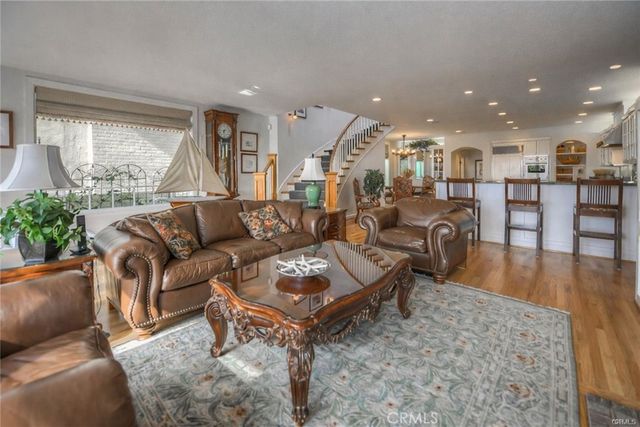 1105 E Balboa, Newport Beach, CA 92661