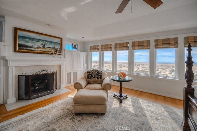 1105 E Balboa, Newport Beach, CA 92661