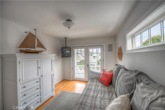 1105 E Balboa, Newport Beach, CA 92661