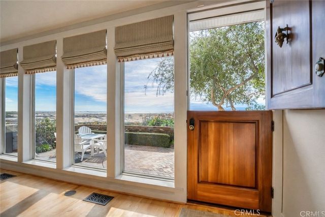 1105 E Balboa, Newport Beach, CA 92661