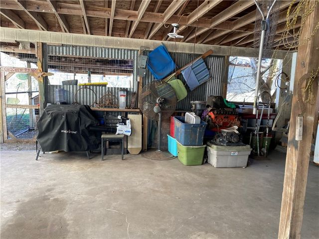 403 County Road 324, Alice, TX 78332