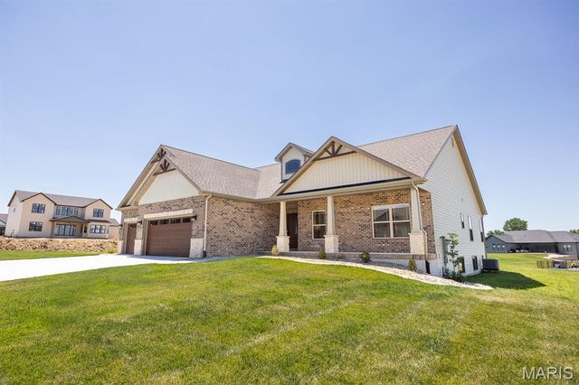 3740 Golfview Circle, Shiloh, IL 62221