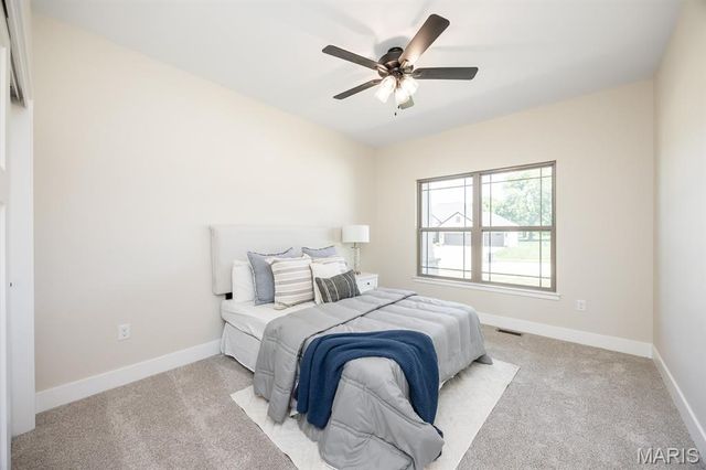 3740 Golfview Circle, Shiloh, IL 62221