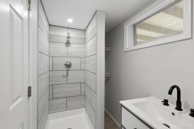 6931 Paddison Road, Anderson Twp, OH 45230