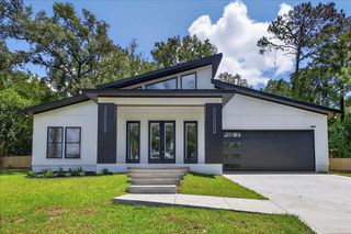 2204 Mendoza Avenue, Tallahassee, FL 32304