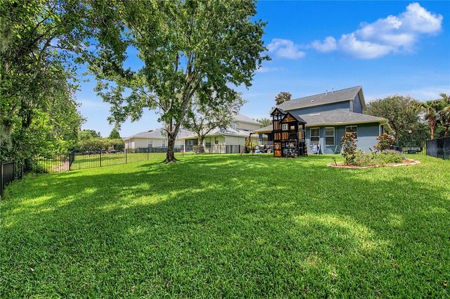 8137 LAGERFELD DRIVE, Land O Lakes, FL 34637