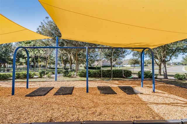 8137 LAGERFELD DRIVE, Land O Lakes, FL 34637