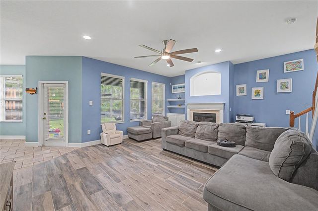 8137 LAGERFELD DRIVE, Land O Lakes, FL 34637
