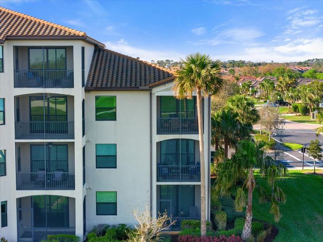 16904 VARDON TERRACE 301, Lakewood Ranch, FL 34211