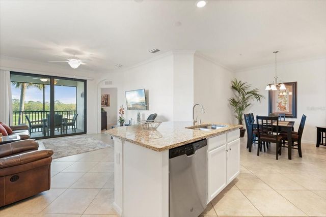 16904 VARDON TERRACE 301, Lakewood Ranch, FL 34211