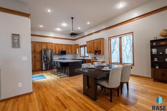 7 N Sun Valley Pl Place, Sioux Falls, SD 57110