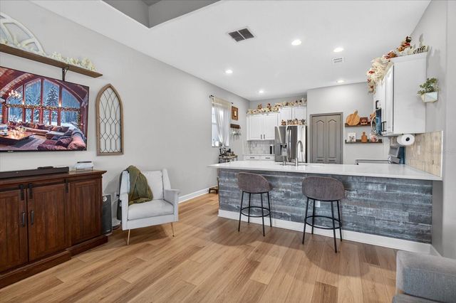 18564 STROMBURY DRIVE, Land O Lakes, FL 34638