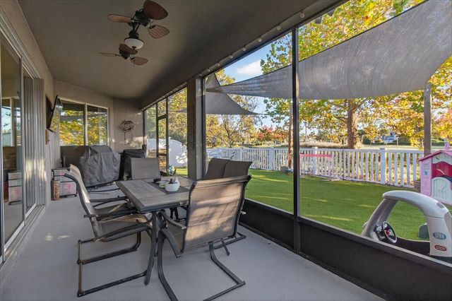 18564 STROMBURY DRIVE, Land O Lakes, FL 34638