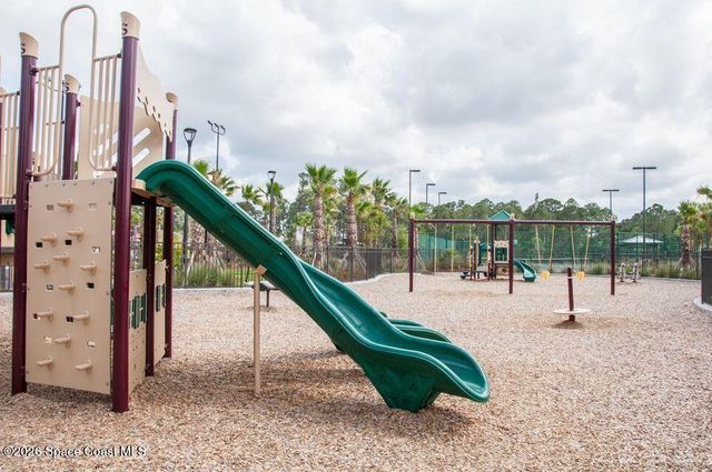 1623 Musgrass Circle, West Melbourne, FL 32904